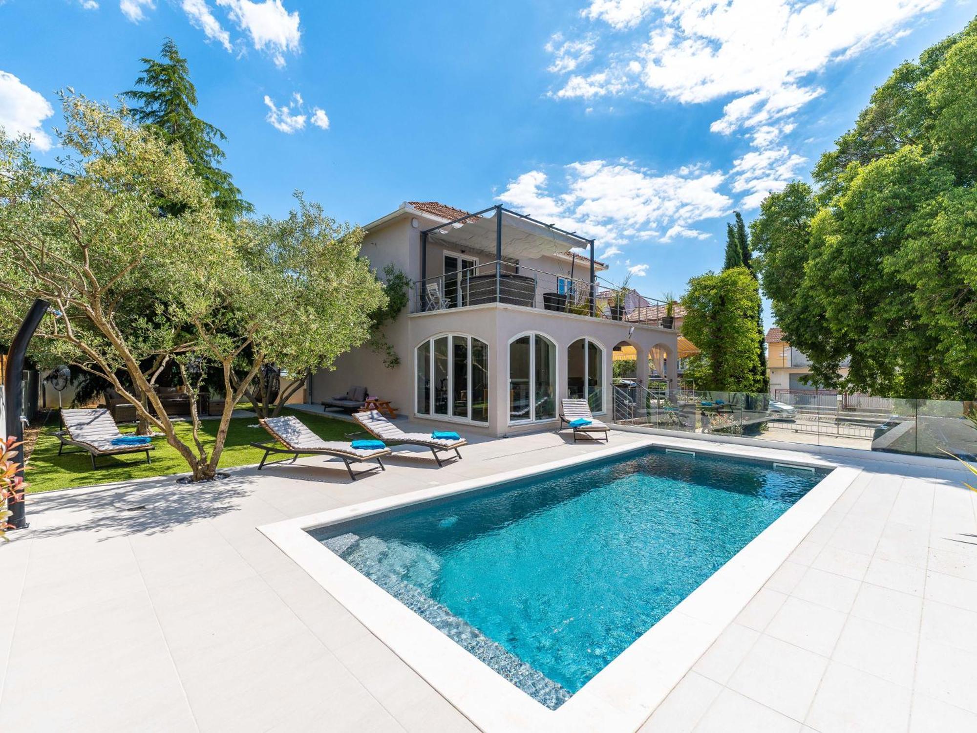 Villa B&D Zadar For The Complete Pleasure Of Vacation !Heated! Private Pool! Green Oasis In The Center Of Zadar, 100M From The Sea Exteriér fotografie